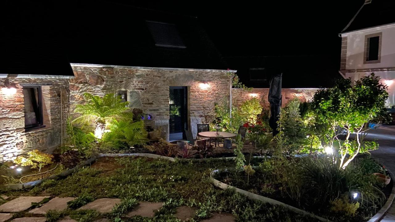 L'Ardoisiere, Maison D'Hotes Et D'Amis Locquirec Exterior foto
